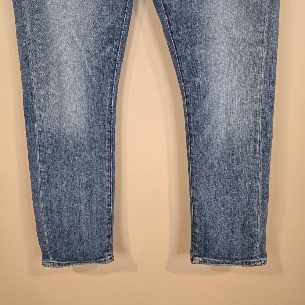 Women's Pilcro and the Letterpress Hyphen Distressed Denim Jeans | Size 30 - Picture 4 of 9